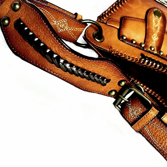 RARE!! COLE HAAN G SERIES SHOULDERBAG - Picture 8 of 11